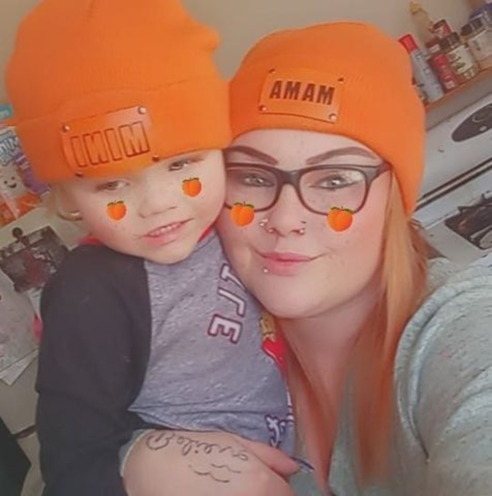 Meet your Posher, Danielle